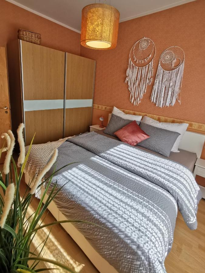Flip-Flops Apartment Jurmala With Free Parking Eksteriør billede